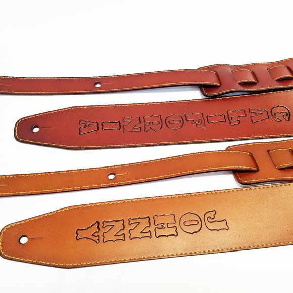 Personalized Leather guitar strap - Picture 13 of 13